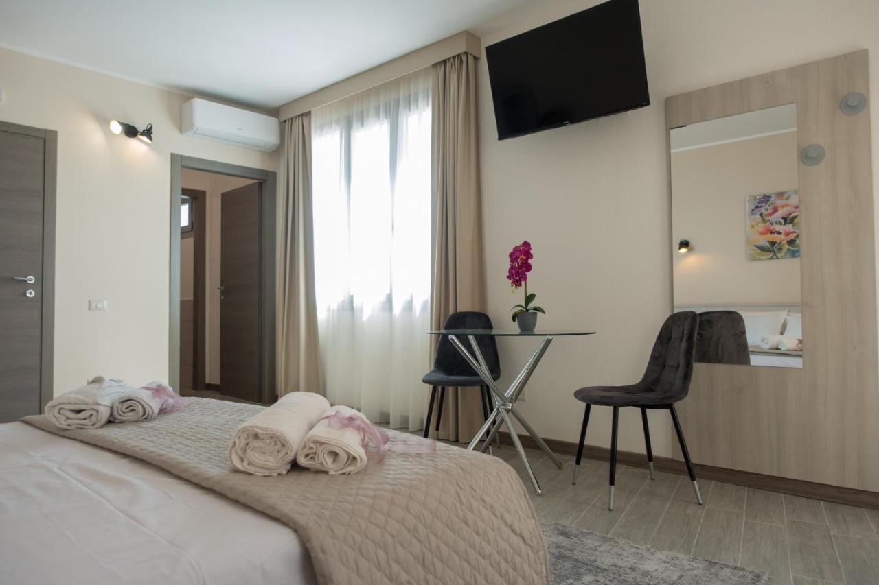 Green Guest House 오리스타노 외부 사진